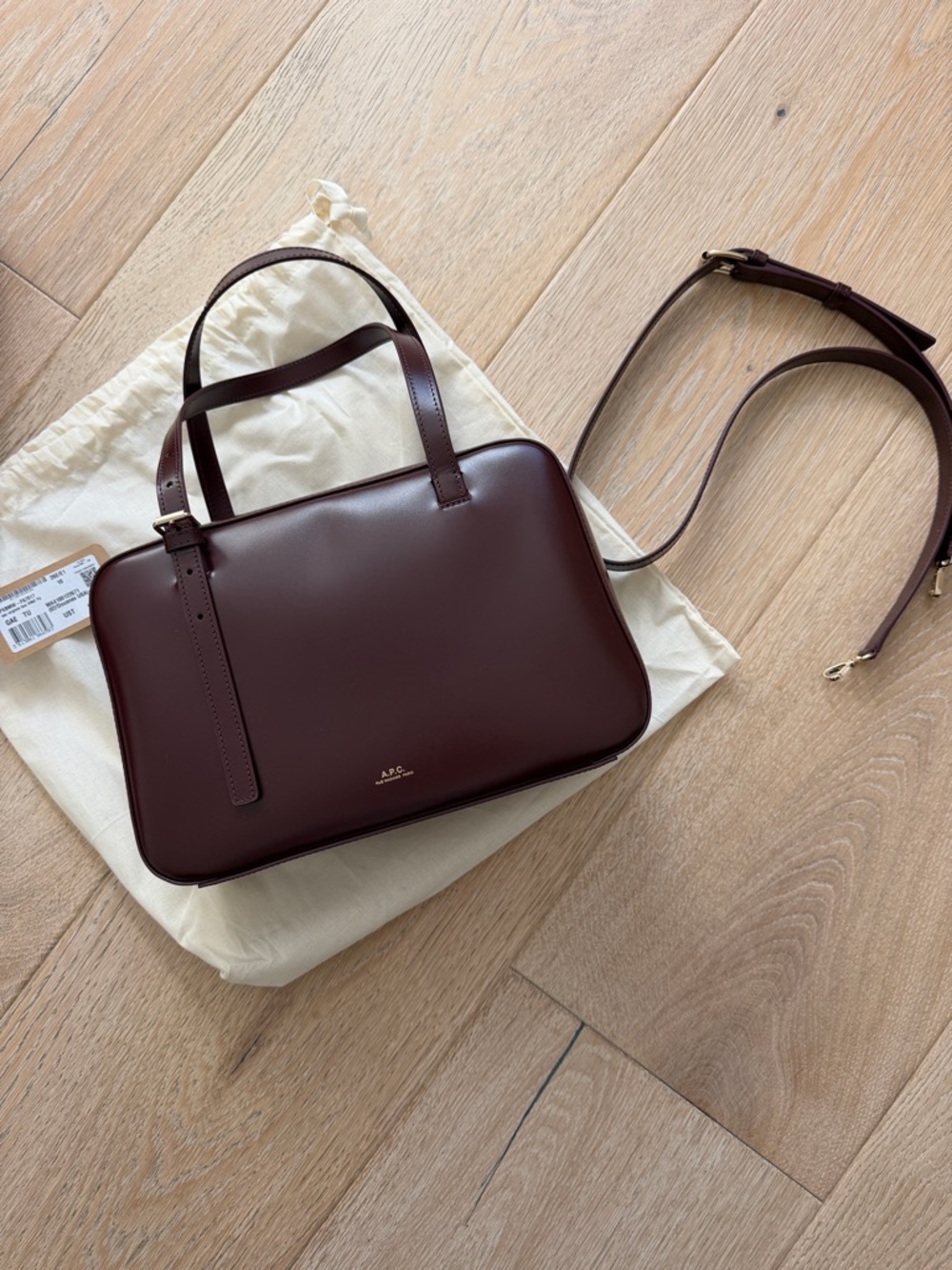 A.P.C. Horizontal Virginie Box bag in smooth red leather
